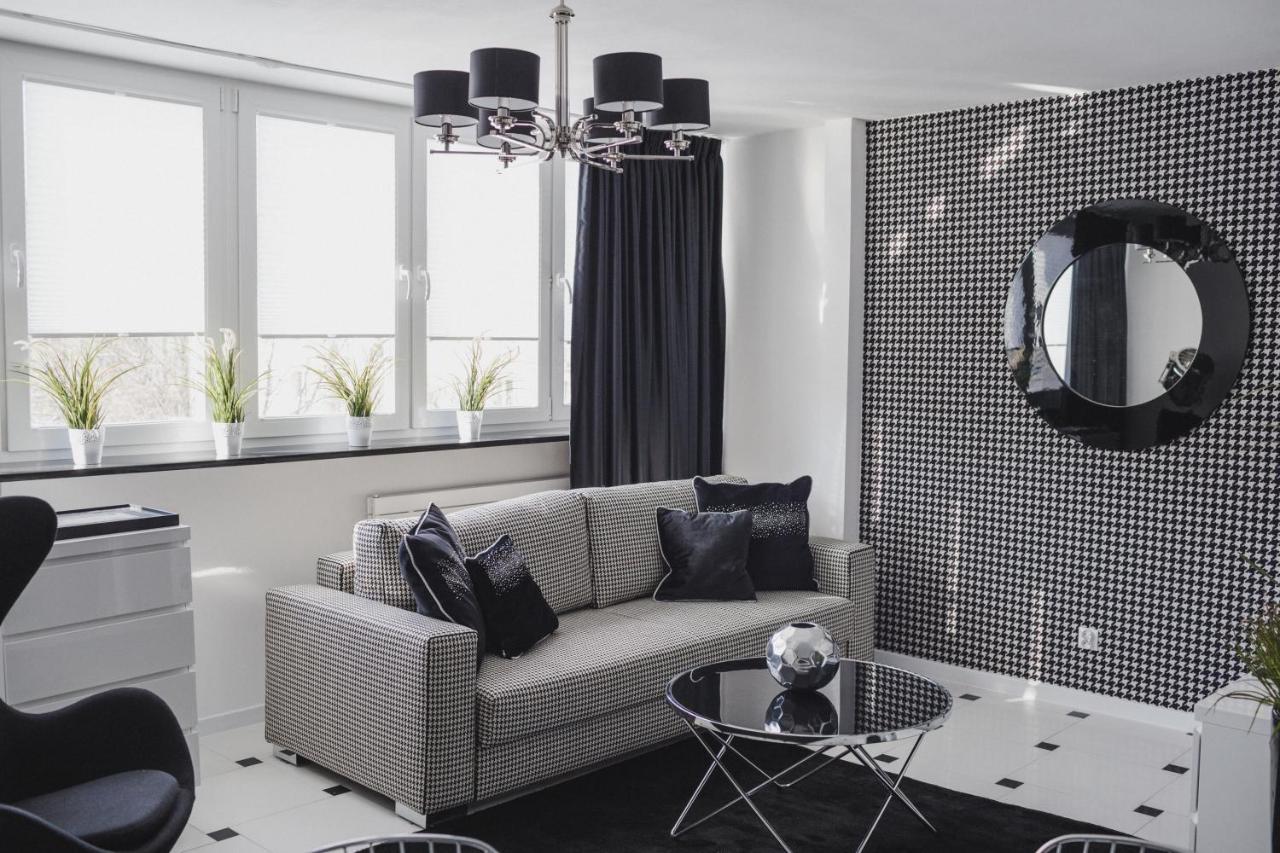 Grodzka Apartament Centrum Slupsk Bagian luar foto